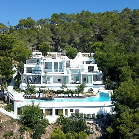 Villa Roca Ibiza - Un Paraíso Premium a solo 10 minutos de la ciudad de Ibiza y de las playas Cala Jondal y Salinas-3